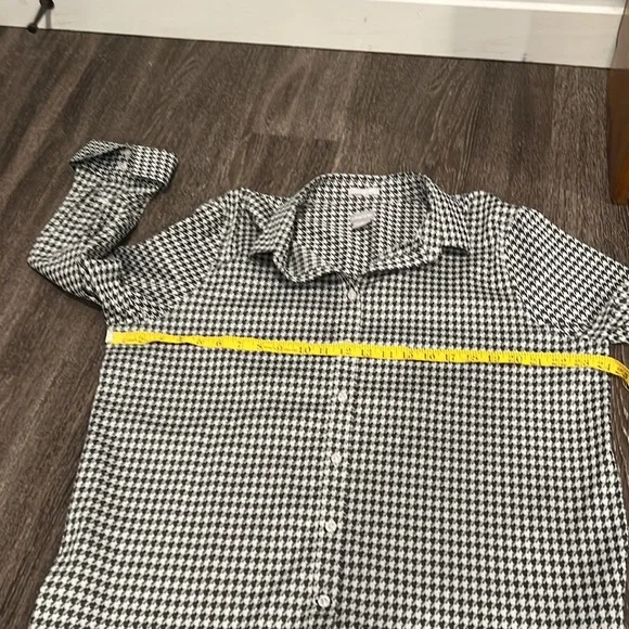 Chico’s houndstooth blouse, size -3 - Picture 10 of 11